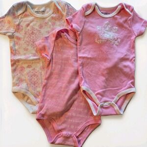 Juicy Couture Infant Girls 3pc‎ Bodysuit Set Size 18M
